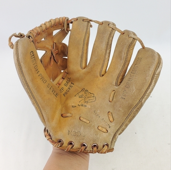 AHI Baseball Glove 9” M200 Mitt RHT Top-Grain Cowhide Leather Japanese Vintage - Picture 1 of 15